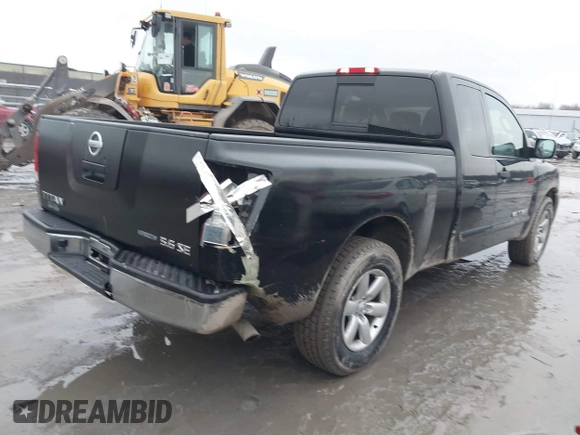 2008 Nissan Titan SE with VIN 1N6BA06A98N346260, listed as a IAAI auction lot 41511692 with 305,762 mi miles. Bid and sale history available at carsss.com. Image 4.