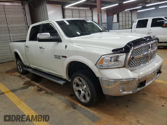 2016 Ram 1500 Laramie z VIN 1C6RR7VMXGS315525, wystawiony jako Copart lot #59046065 z przebiegiem 170 584 mil mil oraz Czysty tytuł • Clean title. Historia ofert i sprzedaży dostępna na DreamBid. Obrazek 4.