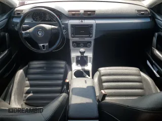 2010 Volkswagen CC Sport with VIN WVWNN7AN6AE548633, listed as a Copart auction lot 61545714 with 122,097 mi miles and Non Repairable. Bid and sale history available at carsss.com. Image 8.