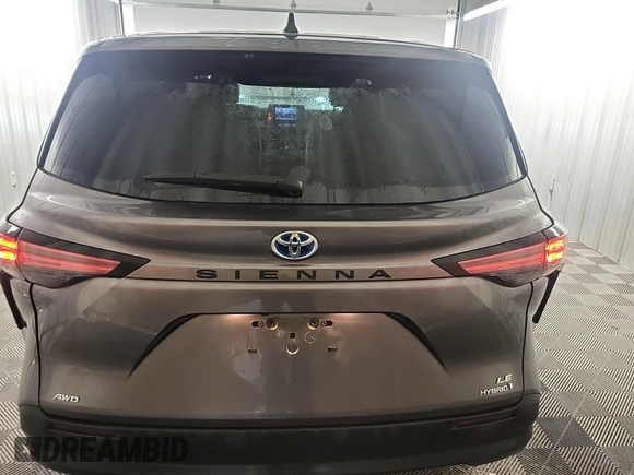 2022 Toyota Sienna LE с VIN 5TDKSKFC2NS047017, выставлен на аукционе IAAI как лот 42501101 с пробегом 155 942 миль миль и . История ставок и продаж доступна на DreamBid. Изображение 15.