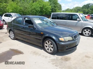 2005 BMW 3 Series 325i with VIN WBAET37475NJ88773, listed as a IAAI auction lot 42558954 with 180,974 mi miles and . Bid and sale history available at DreamBid. Image 1.