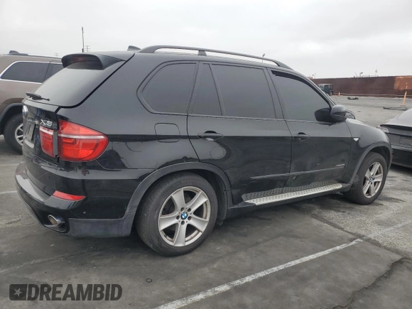 2011 BMW X5 35d z VIN 5UXZW0C58BL655830, wystawiony jako Copart lot #60874685 z przebiegiem Nie podano mil oraz Czysty tytuł • Clean title. Historia ofert i sprzedaży dostępna na DreamBid. Obrazek 3.