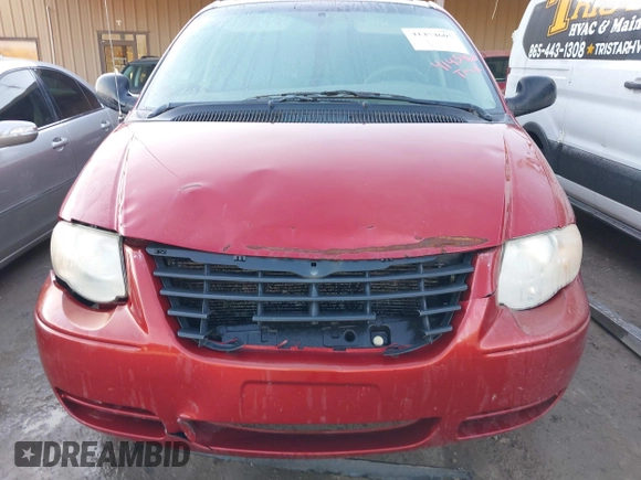 2006 Chrysler Town & Country LWB Touring with VIN 2A8GP54L66R655864, listed as a IAAI auction lot 41454605 with 211,445 mi miles. Bid and sale history available at carsss.com. Image 6.