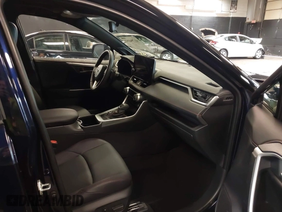 2024 Toyota RAV4 XSE with VIN JTMFB3FV2RD173730, listed as a IAAI auction lot 41794353 with 4,639 mi miles and . Bid and sale history available at DreamBid. Image 5.
