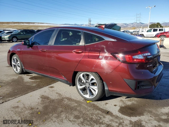 2020 Honda Clarity Plug-In Hybrid Touring with VIN JHMZC5F38LC002142, listed as a Copart auction lot 80331684 with 28,914 mi miles and Salvage Title. Bid and sale history available at carsss.com. Image 2.