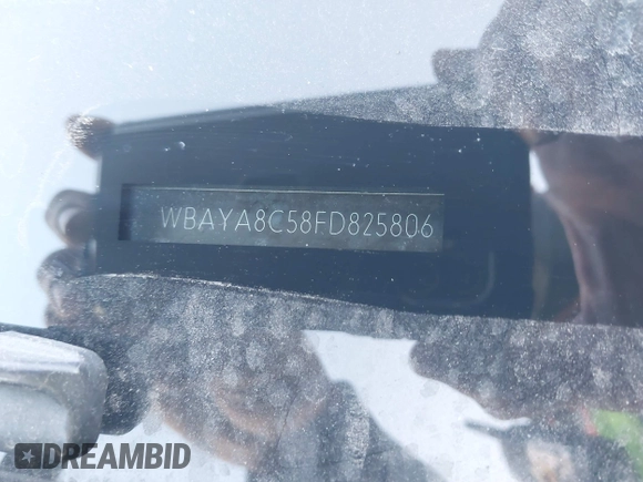 2015 BMW 7 Series 750i с VIN WBAYA8C58FD825806, выставлен на аукционе IAAI как лот 41221472 с пробегом 131 730 миль миль и . История ставок и продаж доступна на DreamBid. Изображение 9.
