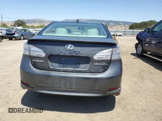 2010 Lexus HS 250h z VIN JTHBB1BA7A2028915, wystawiony jako Copart lot #58227685 z przebiegiem 99 525 mil mil oraz Szkoda całkowita • Salvage title. Historia ofert i sprzedaży dostępna na DreamBid. Obrazek 6.