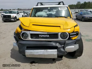 2008 Toyota FJ Cruiser with VIN JTEBU11F280101568, listed as a Copart auction lot 48930045 with 238,918 mi miles and Salvage Title. Bid and sale history available at carsss.com. Image 13.