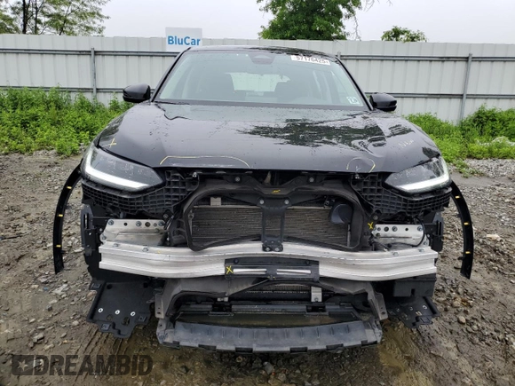 2023 Honda HR-V LX with VIN 3CZRZ2H38PM712118, listed as a Copart auction lot 57176425 with 31,174 mi miles and Salvage title. Bid and sale history available at DreamBid. Image 5.