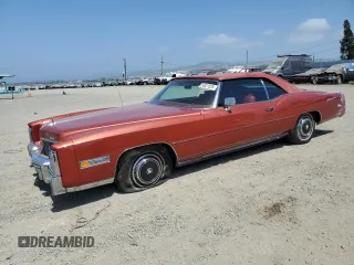 1976 Cadillac Eldorado z VIN 6L67SQ108264, wystawiony jako Copart lot #54327825 z przebiegiem Nie podano mil oraz Szkoda całkowita • Salvage title. Historia ofert i sprzedaży dostępna na DreamBid. Obrazek 1.