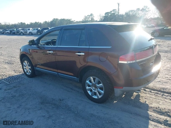 2009 Lincoln MKX with VIN 2LMDU88C89BJ00880, listed as a IAAI auction lot 41656937 with 166,015 mi miles. Bid and sale history available at carsss.com. Image 3.