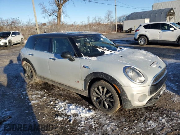 2017 MINI Clubman Cooper S with VIN WMWLU5C38H2E84018, listed as a Copart auction lot 83228824 with 151,963 mi miles and Salvage Title. Bid and sale history available at carsss.com. Image 4.