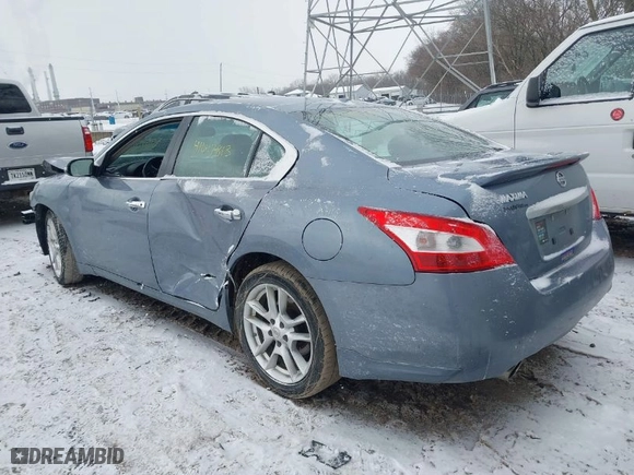 2011 Nissan Maxima 3.5 S with VIN 1N4AA5AP7BC869115, listed as a IAAI auction lot 41617813 with 132,000 mi miles. Bid and sale history available at carsss.com. Image 3.