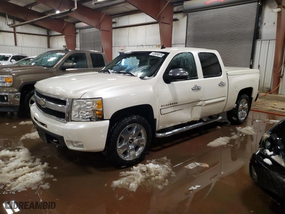 2011 Chevrolet Silverado 1500 LTZ with VIN 3GCPKTE37BG157018, listed as a Copart auction lot 43584875 with 178,551 mi miles and Clean Title. Bid and sale history available at carsss.com. Image 1.