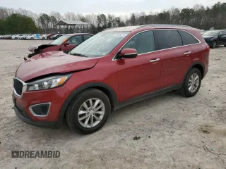 2017 Kia Sorento LX with VIN 5XYPG4A32HG213404, listed as a Copart auction lot 49585675 with 82,670 mi miles and Salvage Title. Bid and sale history available at carsss.com. Image 1.