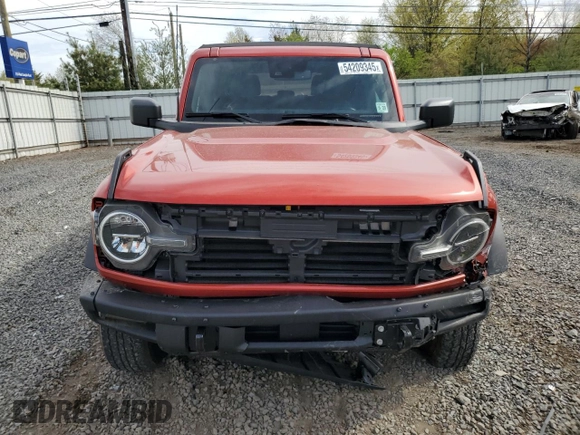 2024 Ford Bronco Big Bend z VIN 1FMDE7BH7RLA10353, wystawiony jako Copart lot #54209345 z przebiegiem 10 606 mil mil oraz Szkoda całkowita • Salvage title. Historia ofert i sprzedaży dostępna na DreamBid. Obrazek 5.