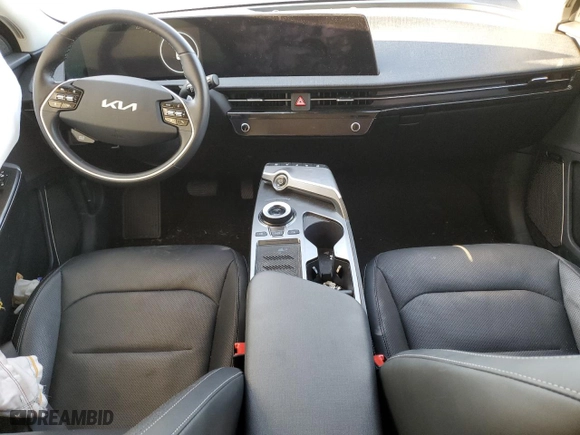 2022 Kia EV6 Wind with VIN KNDC3DLC6N5085907, listed as a Copart auction lot 44128605 with 33,526 mi miles and Salvage Title. Bid and sale history available at carsss.com. Image 8.
