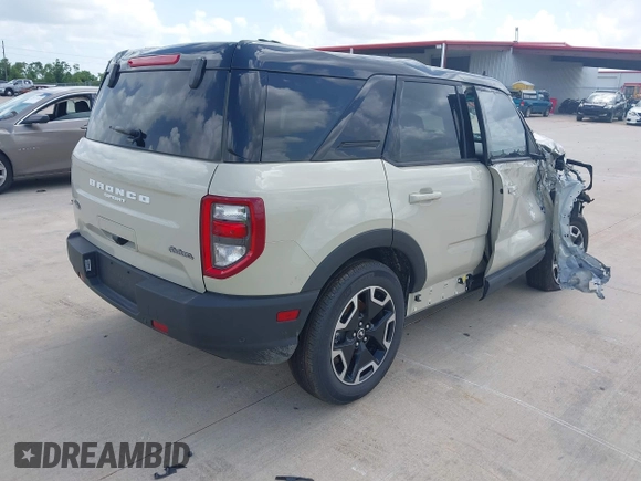 2024 Ford Bronco Sport Outer Banks with VIN 3FMCR9C61RRF50842, listed as a IAAI auction lot 42496366 with 2,662 mi miles and . Bid and sale history available at DreamBid. Image 4.