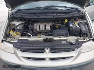 2000 Dodge Caravan SE with VIN 1B4GP44R8YB774357, listed as a IAAI auction lot 41451967 with 43,029 mi miles. Bid and sale history available at carsss.com. Image 10.