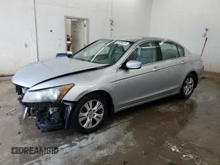 2009 Honda Accord LX-P with VIN 1HGCP26439A119409, listed as a Copart auction lot 62489475 with 195,432 mi miles and Salvage title. Bid and sale history available at DreamBid. Image 1.
