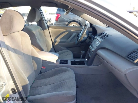 2008 Toyota Camry LE with VIN 4T4BE46K38R039777, listed as a IAAI auction lot 41287220 with 192,598 mi miles. Bid and sale history available at carsss.com. Image 5.