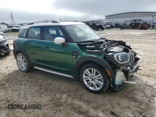 2024 MINI Countryman Cooper S with VIN WMZ53BR06R3S08133, listed as a Copart auction lot 80255164 with 6,035 mi miles and Salvage Title. Bid and sale history available at carsss.com. Image 4.