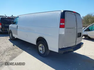 2017 Chevrolet Express Cargo Van with VIN 1GCWGBFFXH1139037, listed as a IAAI auction lot 41784999 with 198,660 mi miles. Bid and sale history available at carsss.com. Image 3.