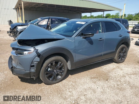 2025 Mazda CX-30 S Carbon Edition z VIN 3MVDMBCM5SM773318, wystawiony jako Copart lot #55027585 z przebiegiem 7 213 mil mil oraz Nie do naprawy • Non repairable. Historia ofert i sprzedaży dostępna na DreamBid. Obrazek 1.