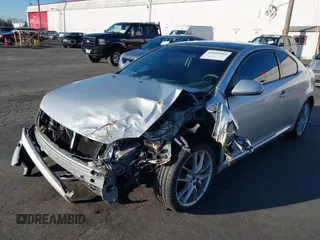 2005 Scion tC z VIN JTKDE177750019561, wystawiony jako IAAI lot #41045961 z przebiegiem Nie podano mil oraz . Historia ofert i sprzedaży dostępna na DreamBid. Obrazek 6.