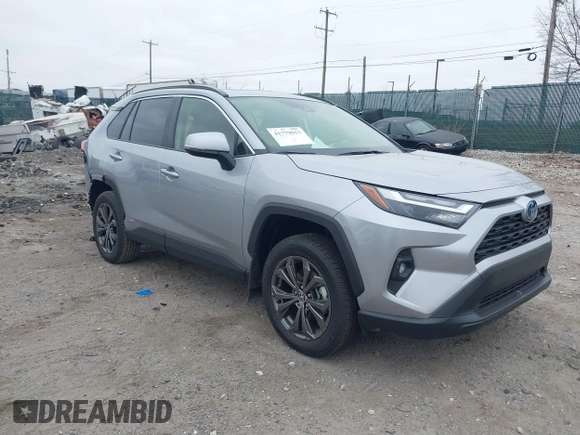 2024 Toyota RAV4 Hybrid XLE Premium with VIN JTMB6RFV0RD140022, listed as a IAAI auction lot 41779613 with 923 mi miles. Bid and sale history available at carsss.com. Image 1.