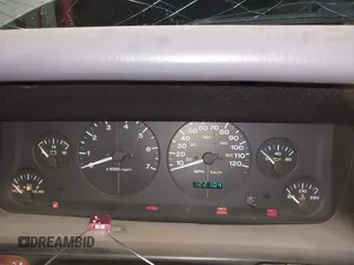 1998 Jeep Grand Cherokee Laredo with VIN 1J4GZ48Y9WC206957, listed as a IAAI auction lot 41848433 with 122,104 mi miles. Bid and sale history available at carsss.com. Image 7.