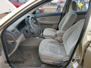 2009 Kia Spectra LX z VIN KNAFE222195652337, wystawiony jako Copart lot #45874605 z przebiegiem 141 149 mil mil oraz Szkoda całkowita • Salvage title. Historia ofert i sprzedaży dostępna na DreamBid. Obrazek 7.