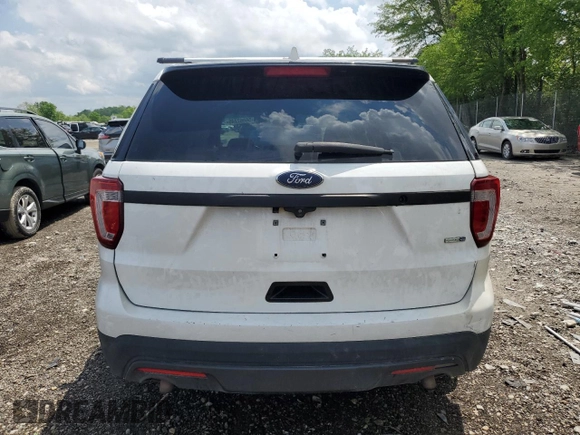 2016 Ford Police Interceptor Utility z VIN 1FM5K8AR4GGA08224, wystawiony jako Copart lot #56862745 z przebiegiem 122 780 mil mil oraz Tytuł czysty. Historia ofert i sprzedaży dostępna na DreamBid. Obrazek 6.
