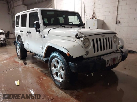 2014 Jeep Wrangler Unlimited Sahara with VIN 1C4BJWEG1EL326605, listed as a IAAI auction lot 41325037 with 135,824 mi miles. Bid and sale history available at carsss.com. Image 1.