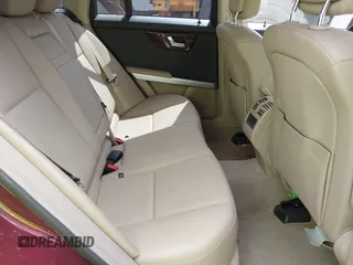 2010 Mercedes-Benz GLK with VIN WDCGG8HB0AF393375, listed as a IAAI auction lot 42044840 with 88,668 mi miles. Bid and sale history available at carsss.com. Image 8.