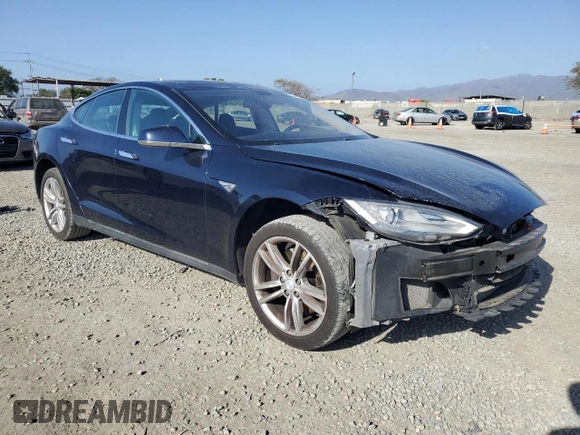 2013 Tesla Model S with VIN 5YJSA1CN4DFP20315, listed as a Copart auction lot 53488555 with 156,993 mi miles and Clean Title. Bid and sale history available at carsss.com. Image 4.