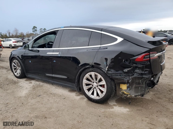 2019 Tesla Model X P100D with VIN 5YJXCDE44KF211621, listed as a Copart auction lot 87861185 with NaN miles and Salvage Title. Bid and sale history available at carsss.com. Image 2.