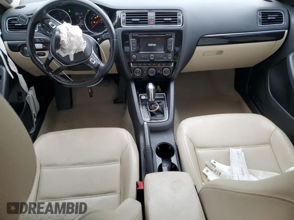 2015 Volkswagen Jetta Sedan 2.0L TDI SEL with VIN 3VWLA7AJ6FM266118, listed as a Copart auction lot 48086755 with 83,921 mi miles and Salvage Title. Bid and sale history available at carsss.com. Image 8.