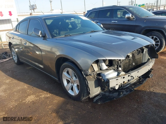 2012 Dodge Charger SE with VIN 2C3CDXBG2CH297166, listed as a IAAI auction lot 41992613 with 136,755 mi miles. Bid and sale history available at carsss.com. Image 1.