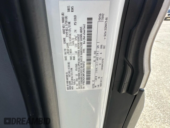 2018 Ford Transit Passenger XL z VIN 1FBZX2CM7JKA76872, wystawiony jako Copart lot #51631945 z przebiegiem 270 145 mil mil oraz Czysty tytuł • Clean title. Historia ofert i sprzedaży dostępna na DreamBid. Obrazek 10.