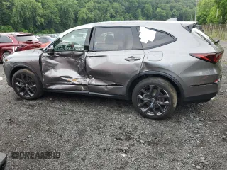 2024 Acura MDX w/A-Spec Package with VIN 5J8YE1H02RL019581, listed as a Copart auction lot 61801205 with 45,297 mi miles and Salvage title. Bid and sale history available at DreamBid. Image 2.