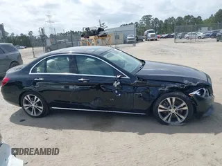 2017 Mercedes-Benz C 300 with VIN 55SWF4JB1HU190340, listed as a IAAI auction lot 41955855 with 158,810 mi miles and . Bid and sale history available at DreamBid. Image 13.