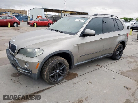 2008 BMW X5 3.0si with VIN 5UXFE43508L022020, listed as a Copart auction lot 51062355 with 139,350 mi miles and Clean Title. Bid and sale history available at carsss.com. Image 1.