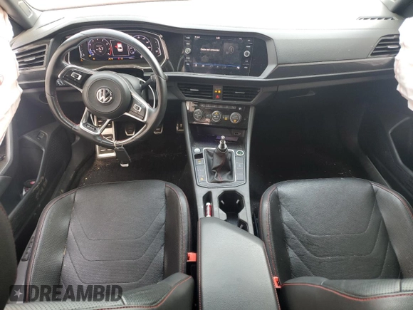2019 Volkswagen Jetta GLI S z VIN 3VW5T7BU5KM148082, wystawiony jako Copart lot #56562505 z przebiegiem 100 026 mil mil oraz Szkody całkowita. Historia ofert i sprzedaży dostępna na DreamBid. Obrazek 8.