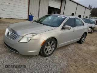 2010 Mercury Milan Premier z VIN 3MEHM0CG9AR614223, wystawiony jako Copart lot #49496205 z przebiegiem 191 408 mil mil oraz Szkody całkowita. Historia ofert i sprzedaży dostępna na DreamBid. Obrazek 1.