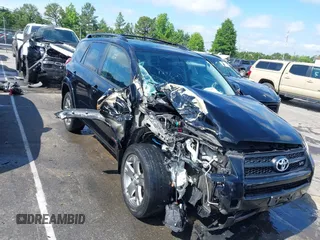 2012 Toyota RAV4 Sport с VIN JTMRK4DV2C5106651, выставлен на аукционе IAAI как лот 42175243 с пробегом 96 326 миль миль и . История ставок и продаж доступна на DreamBid. Изображение 1.