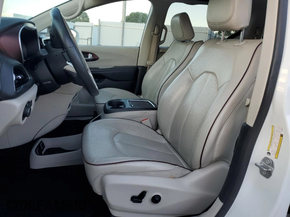 2020 Chrysler Pacifica Limited z VIN 2C4RC1GG9LR289428, wystawiony jako Copart lot #77699394 z przebiegiem 83 801 mil mil oraz Nie do naprawy • Non repairable. Historia ofert i sprzedaży dostępna na DreamBid. Obrazek 7.