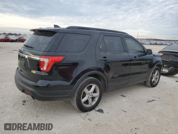 2018 Ford Explorer z VIN 1FM5K7BH0JGA66905, wystawiony jako Copart lot #82621624 z przebiegiem 105 202 mil mil oraz Szkoda całkowita • Salvage title. Historia ofert i sprzedaży dostępna na DreamBid. Obrazek 3.