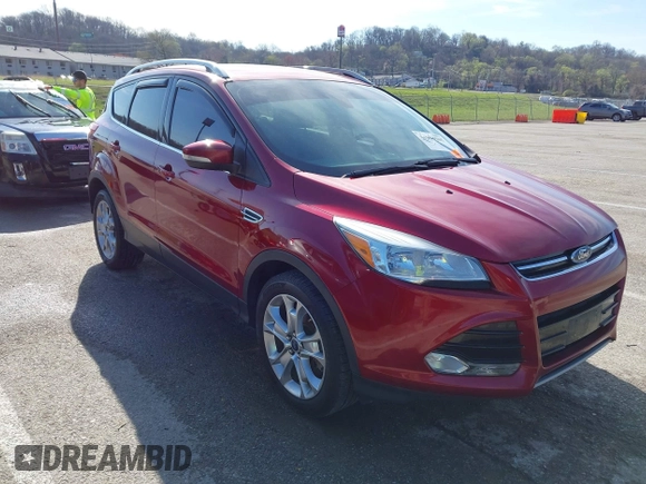 2015 Ford Escape Titanium with VIN 1FMCU9J97FUB57833, listed as a IAAI auction lot 41894505 with 176,975 mi miles. Bid and sale history available at carsss.com. Image 1.