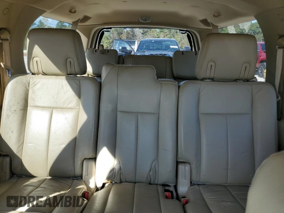2007 Ford Expedition EL XLT with VIN 1FMFK15507LA16752, listed as a Copart auction lot 82691904 with 121,370 mi miles and Salvage Title. Bid and sale history available at carsss.com. Image 10.